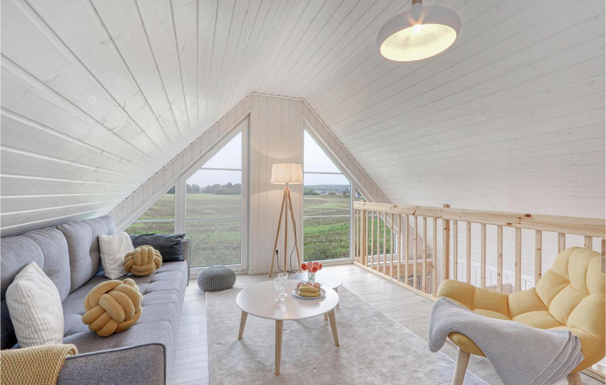 2 Bedroom Lovely Home In Zerpenschleuse エクステリア 写真
